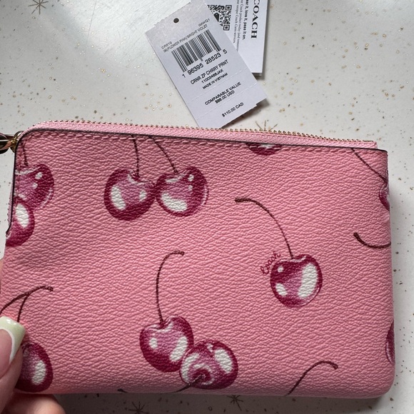 NWT Coach Pink Cherry Corner Zip Wristlet - Picture 2 of 3